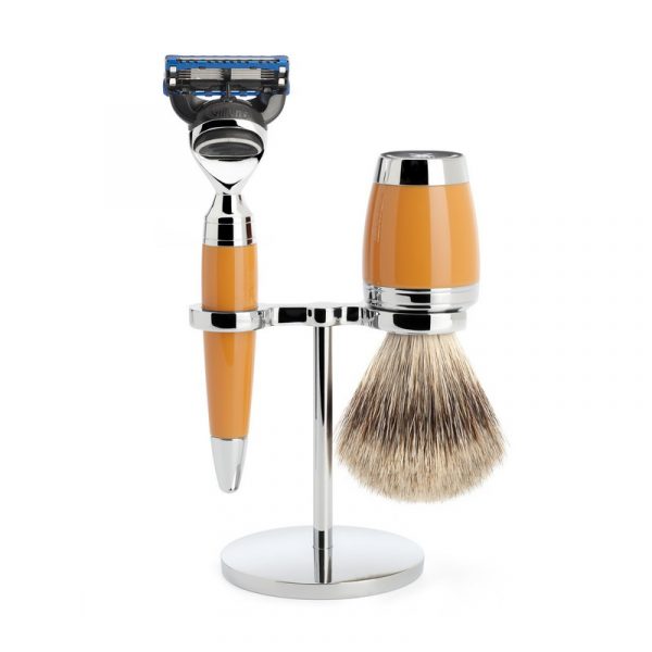 Бритвенный набор MUEHLE STYLO, смола, цвет карамели, барсучий ворс категории Fine, бритва Fusion